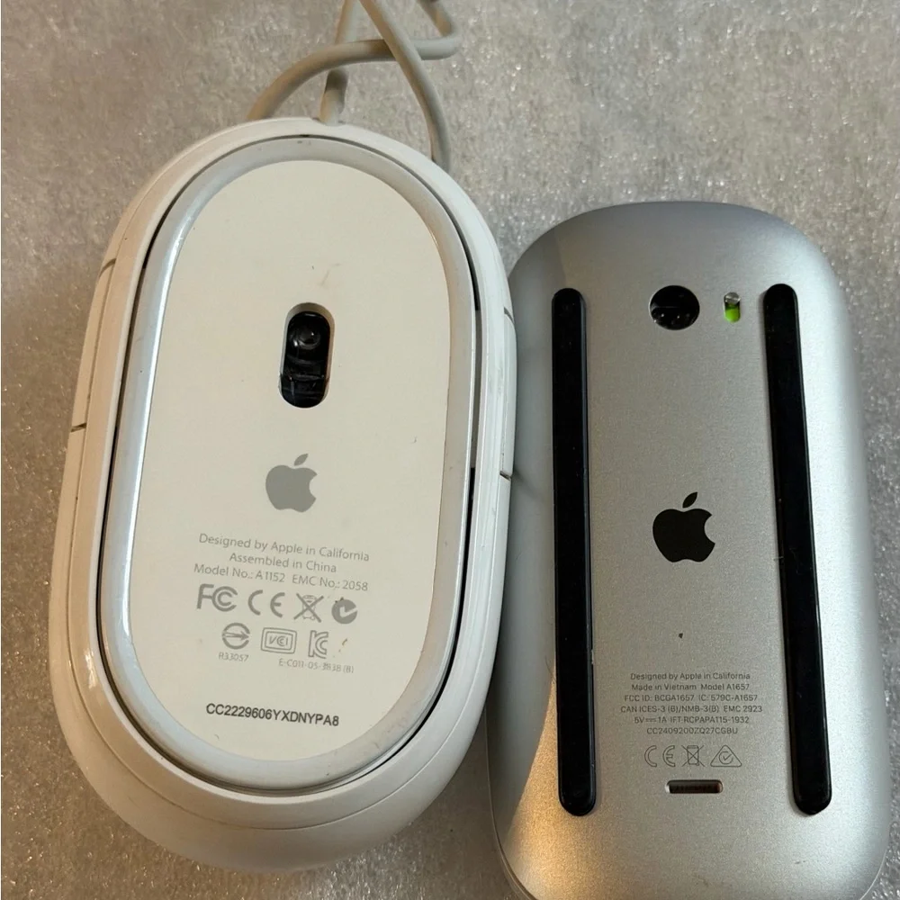Apple Dual Mouse Set - Wired and Wireless - White